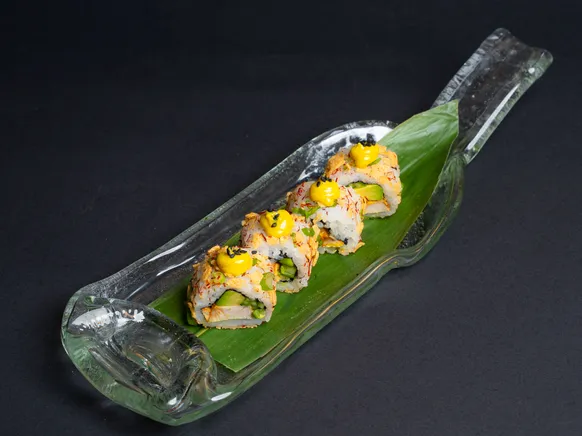 DYNAMITE CHICKEN ROLL | 4pcs/order