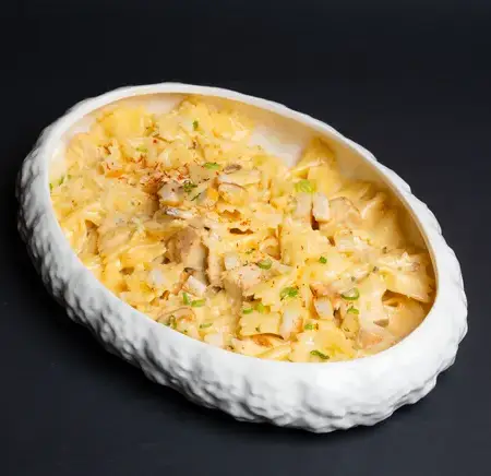 CHICKEN MUSHROOM FARFALLE